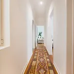 Mspc Elegance Avenue Apartment
